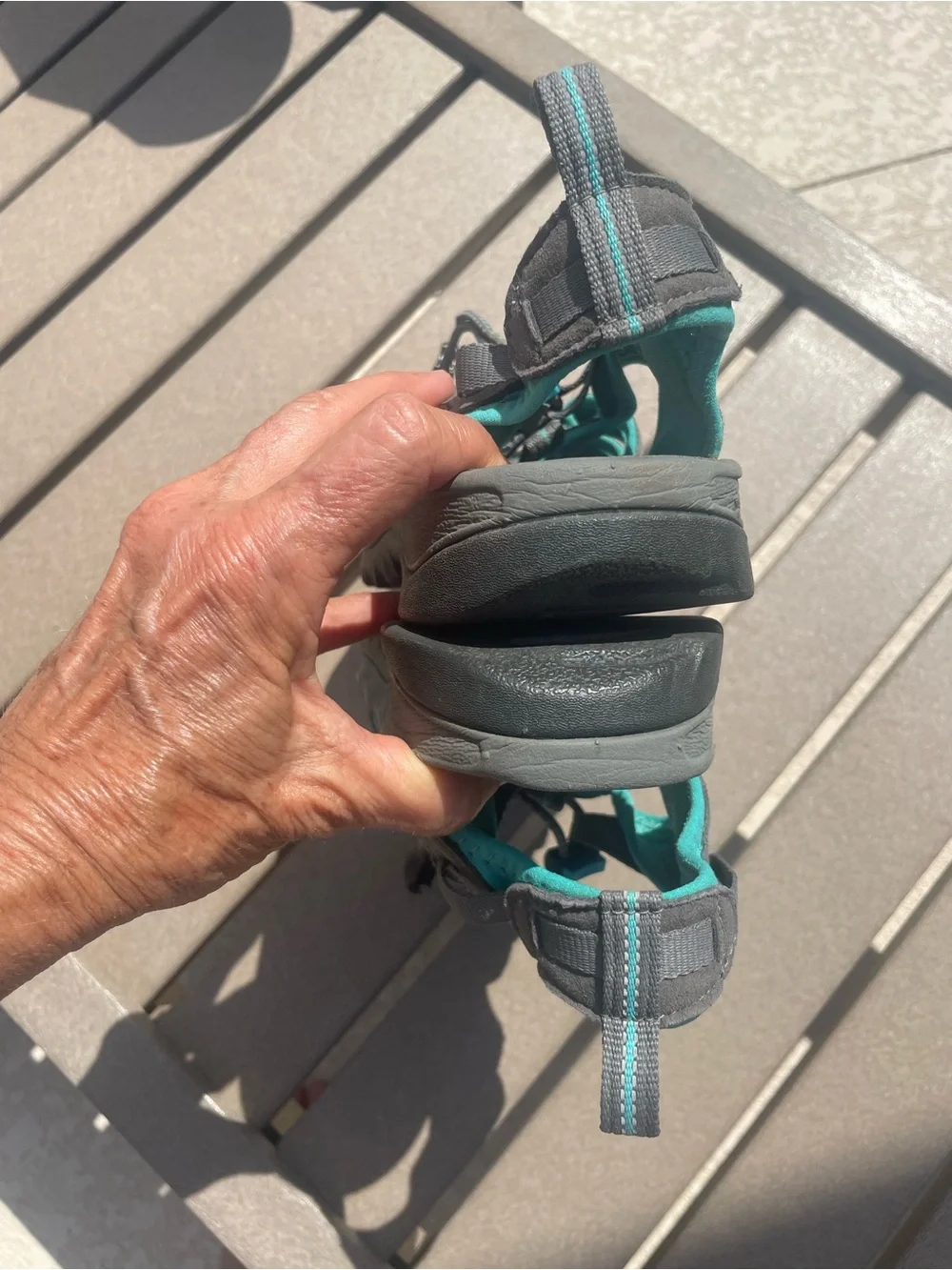 Keen Whisper Colorway  Closed-Toe Hiking Gorpcore Sandals Watershoe